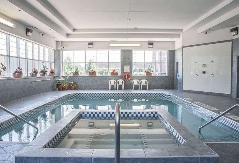 هتل Comfort Inn Lundy S Lane