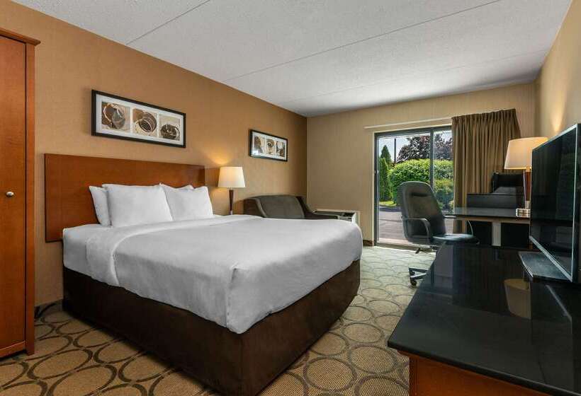 Hotelli Comfort Inn  Timmins