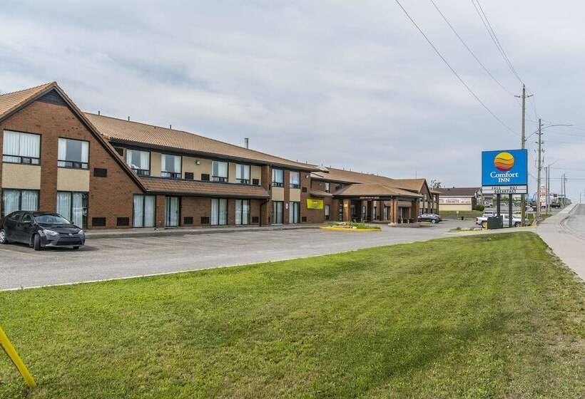 هتل Comfort Inn  Timmins