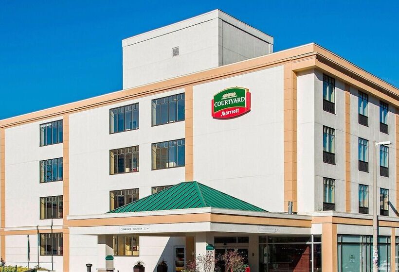 Fotos del hotel Courtyard By Marriott Ottawa Downtown:  11