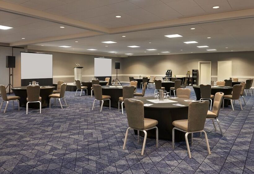 Fotos del hotel Courtyard By Marriott Ottawa Downtown:  15