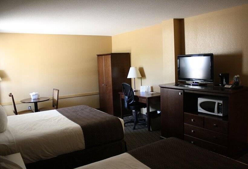 هتل Days Inn By Wyndham Estevan