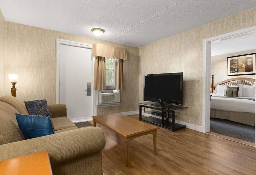 בית מלון כפרי Days Inn By Wyndham Bridgewater Conference Center