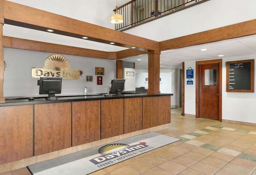 בית מלון כפרי Days Inn By Wyndham Bridgewater Conference Center