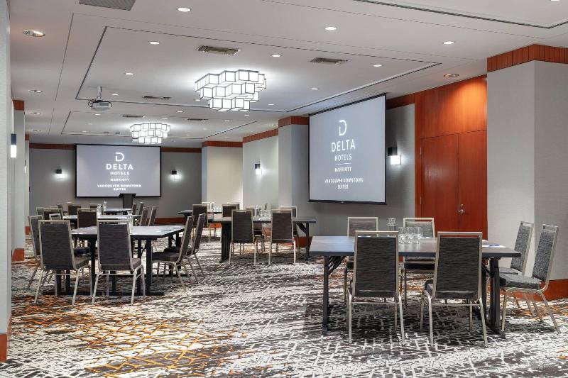 Delta Hotels By Marriott Vancouver Downtown Suites