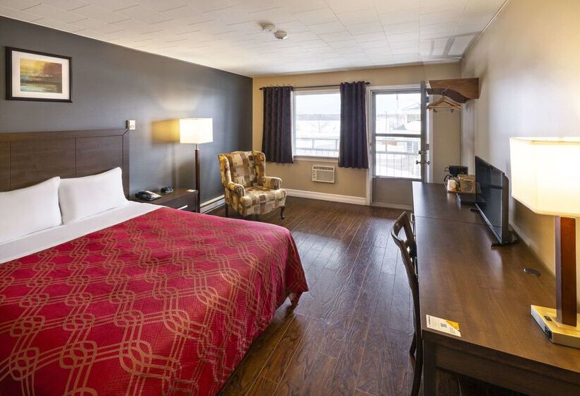 فندق Econo Lodge Miramichi