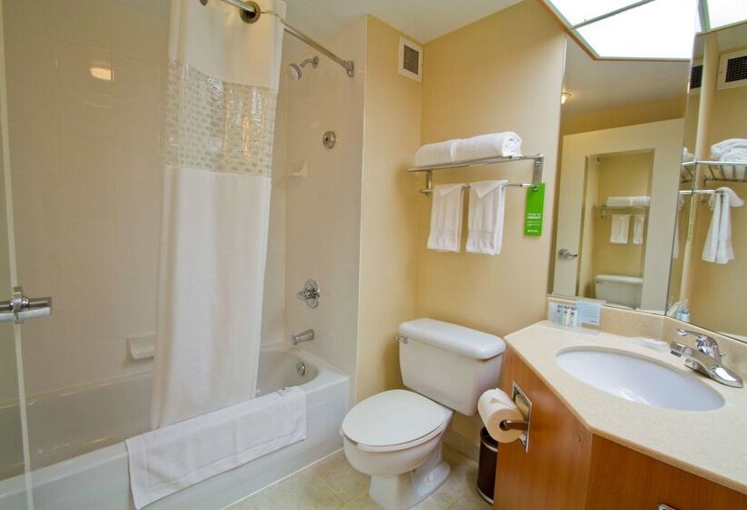 هتل Hampton Inn By Hilton Vancouver Airport/richmond