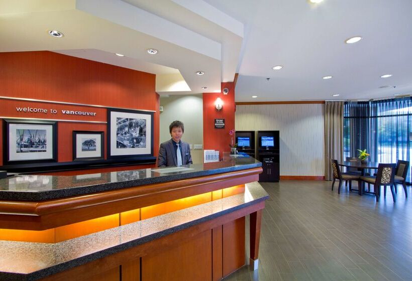 هتل Hampton Inn By Hilton Vancouver Airport/richmond