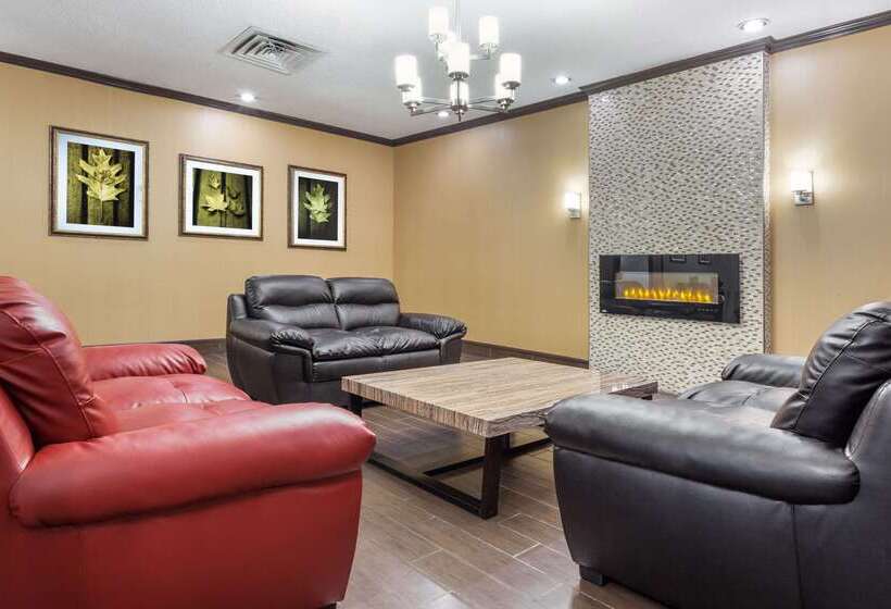 هتل Ramada By Wyndham Timmins