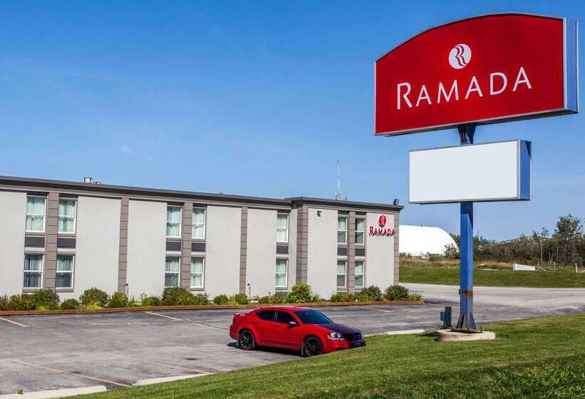 هتل Ramada By Wyndham Timmins