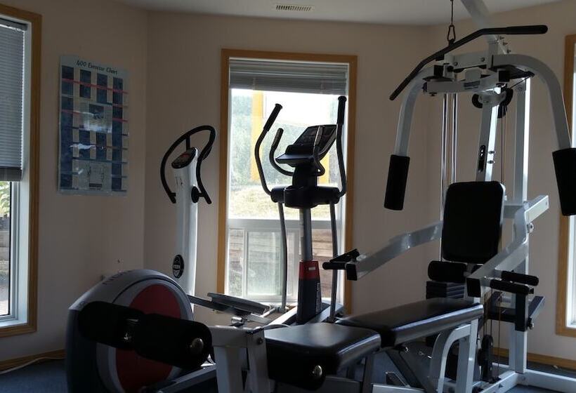 Athabasca Lodge Motel