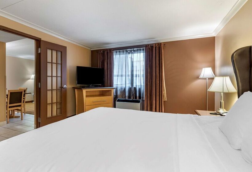 هتل Best Western Marquis Inn & Suites