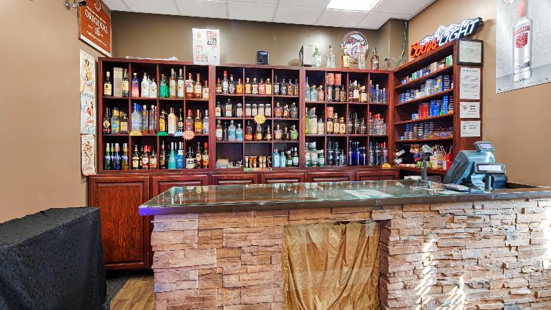 هتل Best Western Marquis Inn & Suites