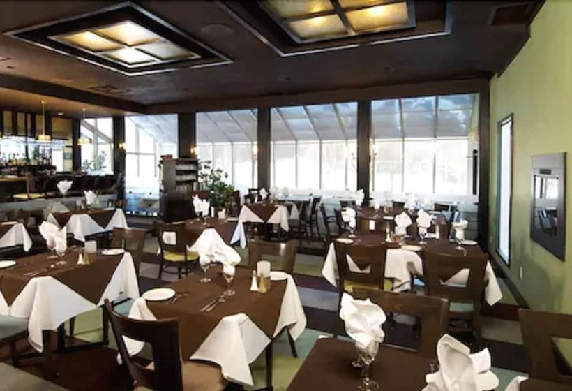 Отель Excelsior Hôtel Spa Sainte Adèle
