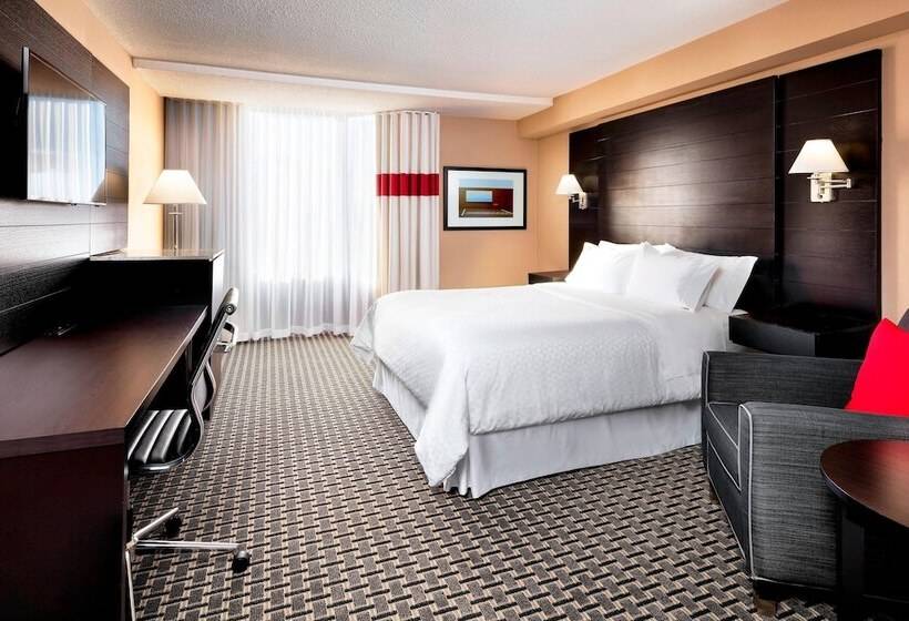 هتل Four Points By Sheraton Mississauga  Meadowvale