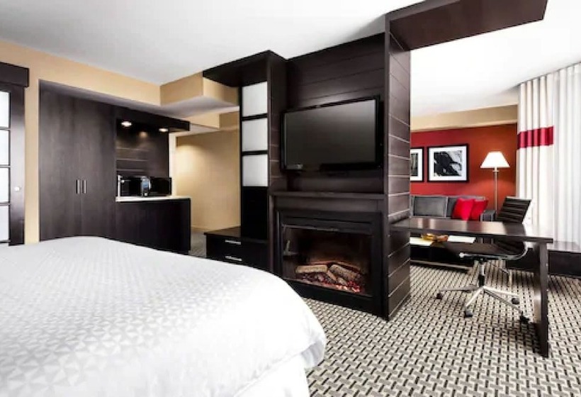 هتل Four Points By Sheraton Mississauga  Meadowvale