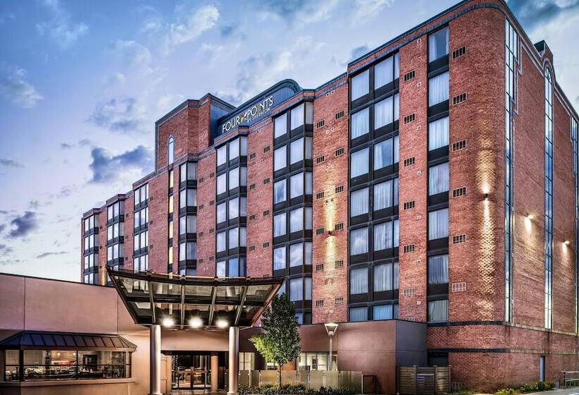 هتل Four Points By Sheraton Mississauga  Meadowvale