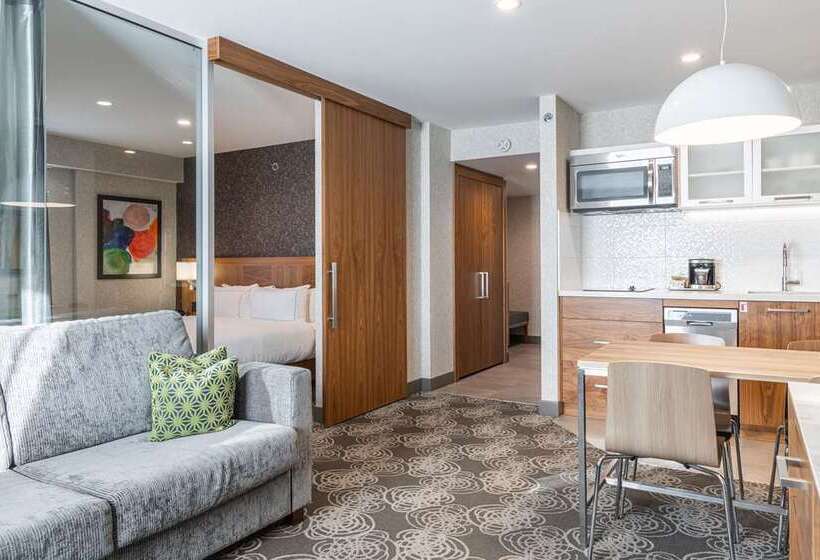 Отель Hilton Montreal Laval