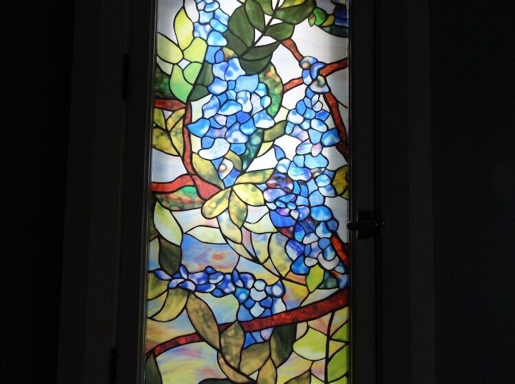 ホテル Hochelaga Inn