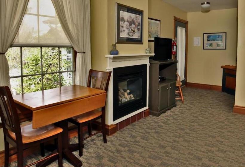酒店 Kettle Creek Inn