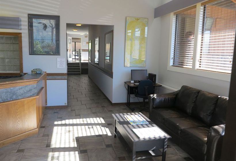 בית מלון כפרי Lake City Inn