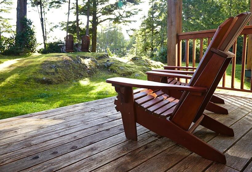 هتل Middle Beach Lodge