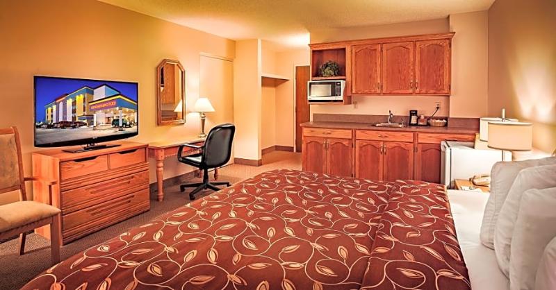 호텔 Days Inn & Conference Centre By Wyndham Camrose Norsemen
