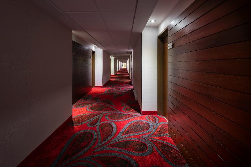 فندق Otl Gouverneur Saguenay