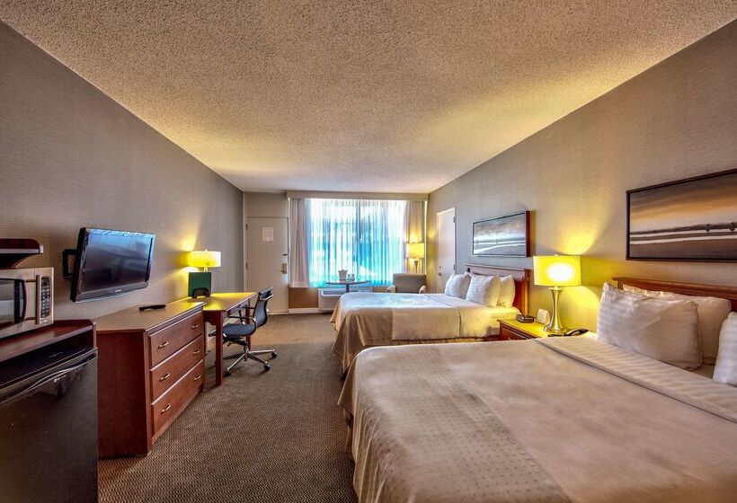Radisson Hotel Montreal Airport