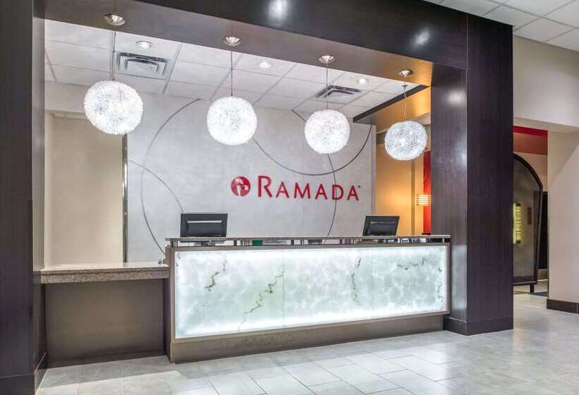 Hotel Ramada By Wyndham Saskatoon