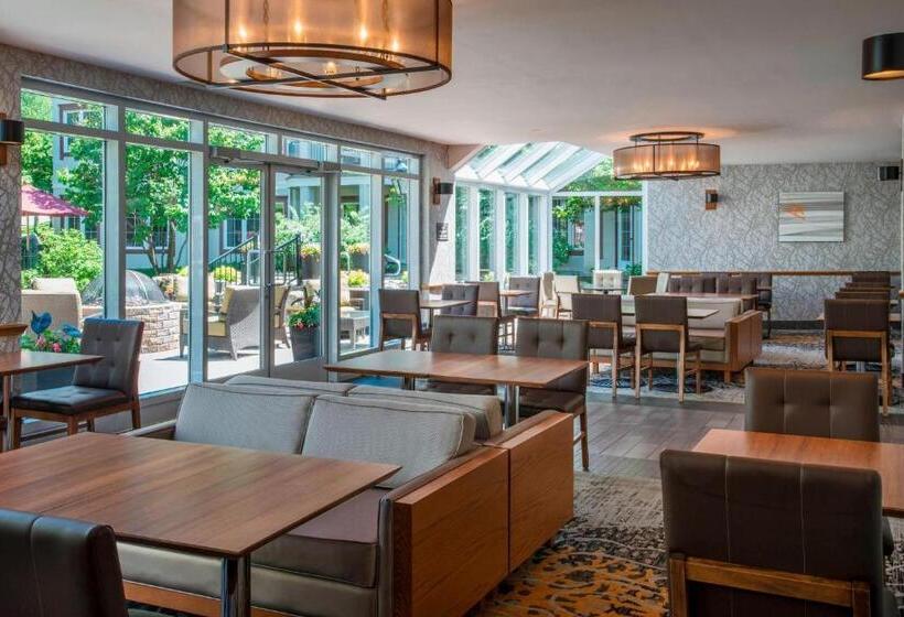 هتل Residence Inn By Marriott Mont Tremblant Manoir Labelle