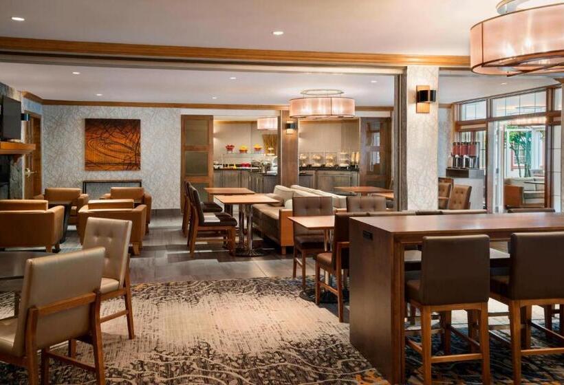 هتل Residence Inn By Marriott Mont Tremblant Manoir Labelle