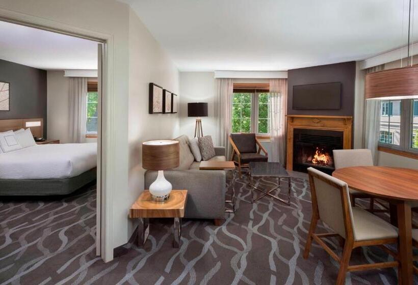 هتل Residence Inn By Marriott Mont Tremblant Manoir Labelle