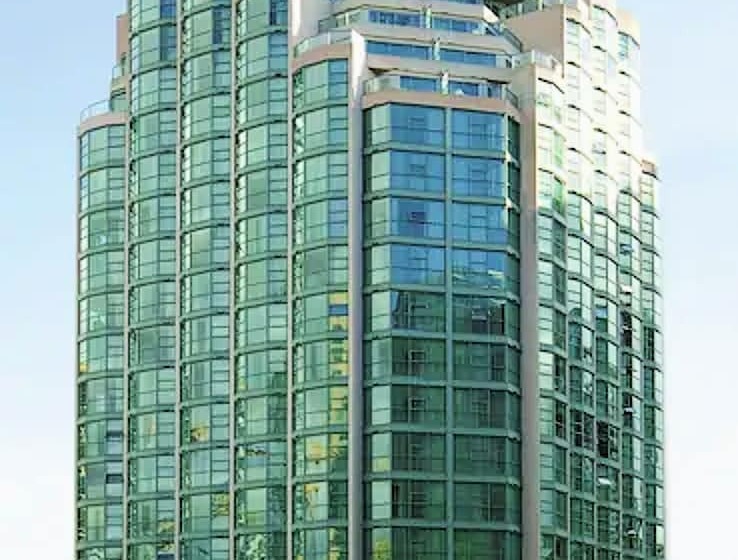 هتل Rosedale On Robson Suite