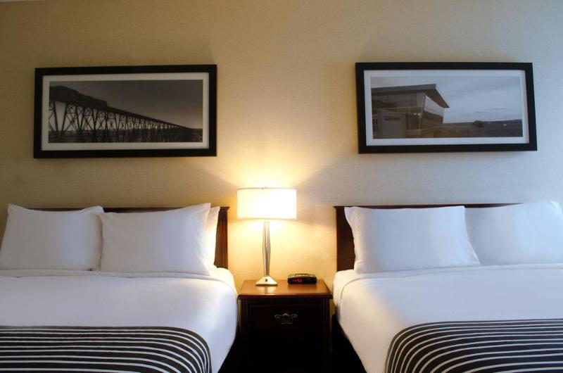Sandman Hotel Edmonton West