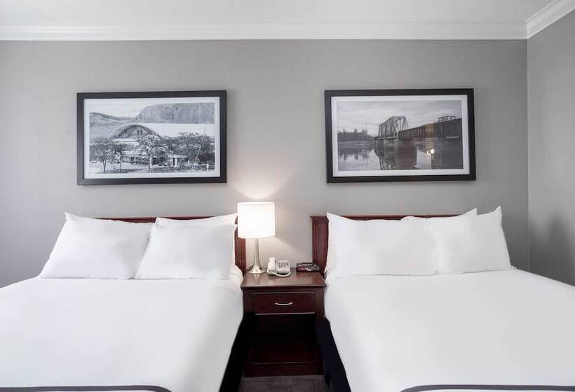 Hotel Sandman Inn Kamloops