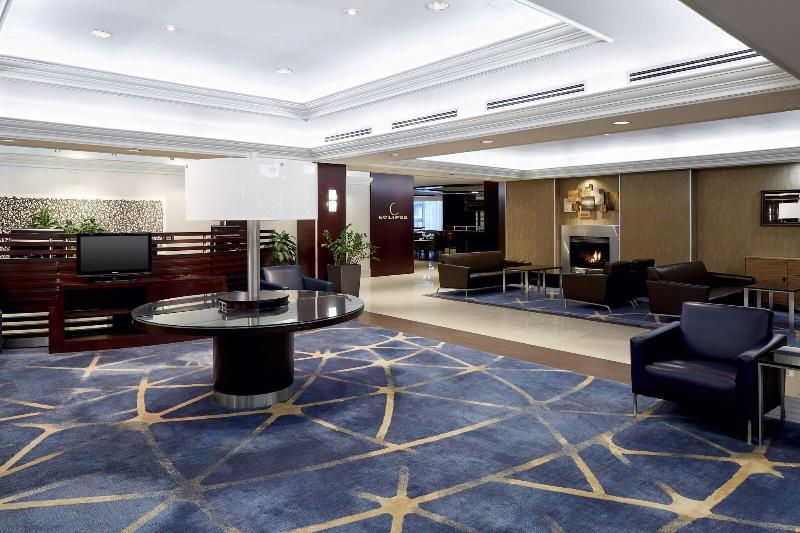 هتل Sheraton Montreal Airport