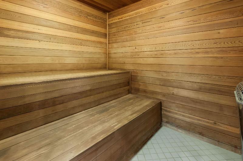 Hotel Stony Plain Inn & Suites