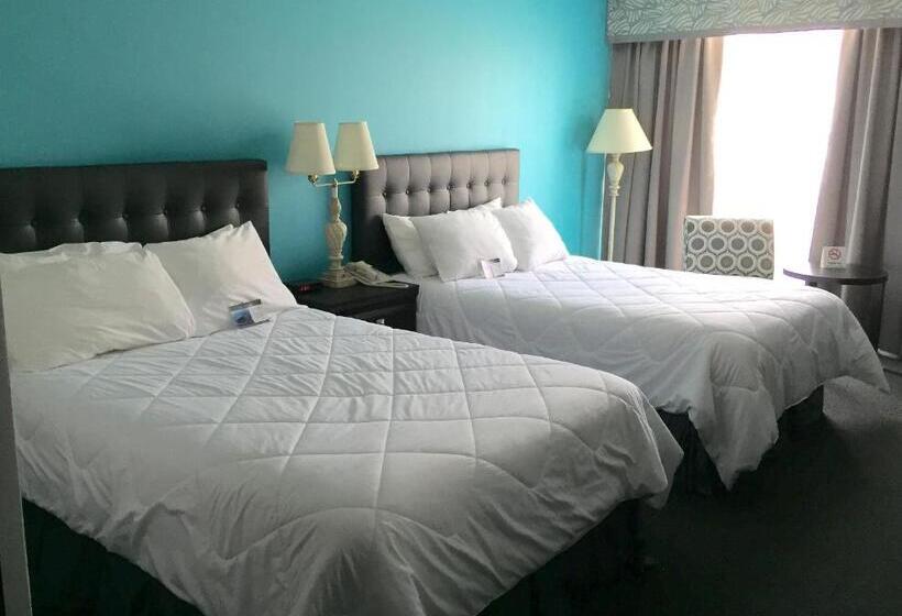 هتل Days Inn By Wyndham Sudbury & Conference Centre