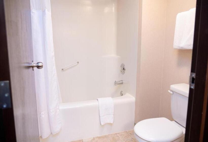 בית מלון כפרי The Rundlestone Lodge