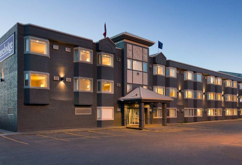 فندق Travelodge Calgary University