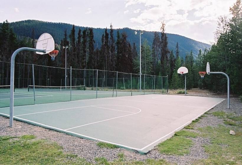 Manning Park Resort