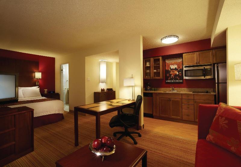 Residence Inn By Marriott London Downtown