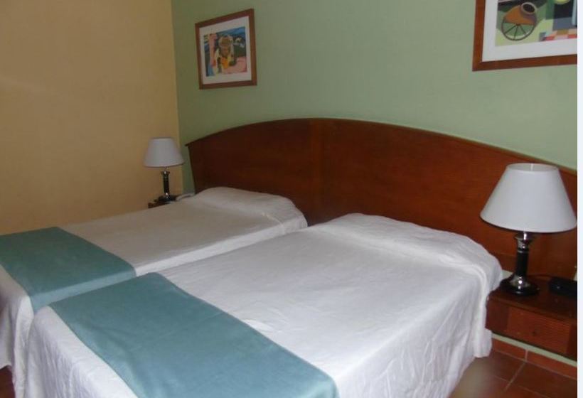 Fotos del hotel Tuxpan Varadero:  10