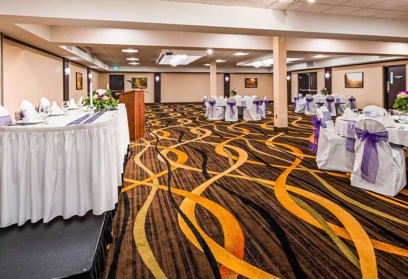 호텔 Best Western Wayside Inn