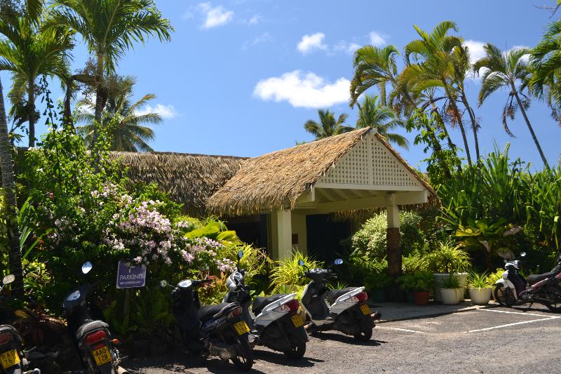 Hotel Club Raro Resort