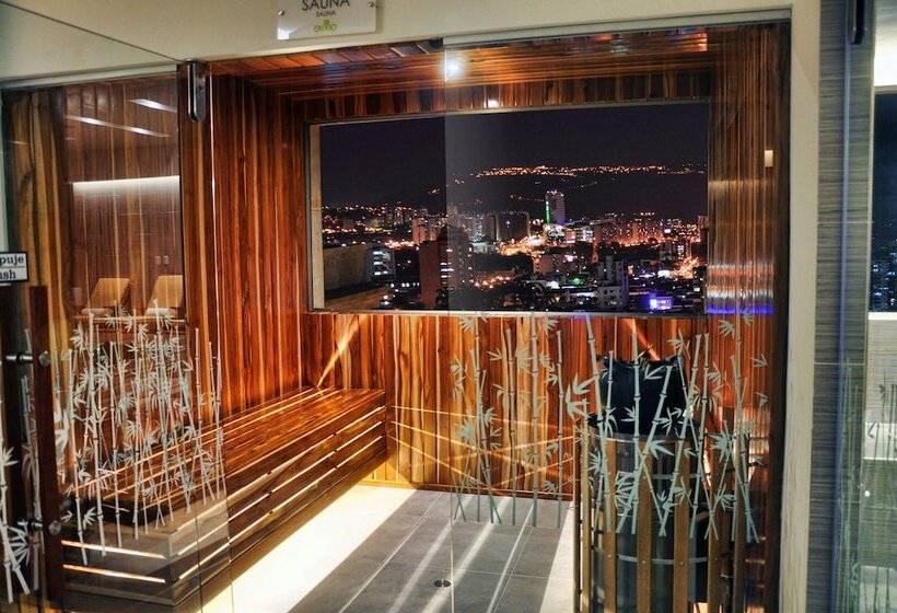 هتل Dann Carlton Bucaramanga