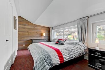 هتل Hebergement Montsteanne Condos