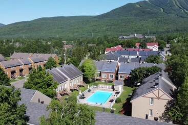 هتل Hebergement Montsteanne Condos