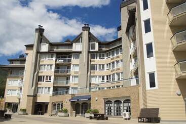 هتل Hebergement Montsteanne Condos